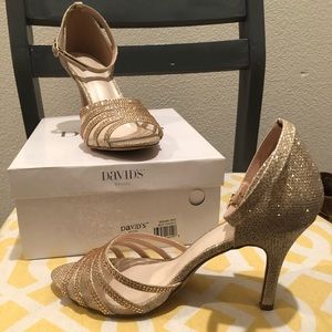 DAVID'S BRIDAL Crystal & Glitter High Heels